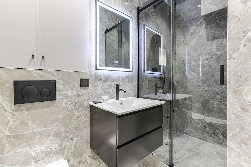Lägenhet Magnifique Appartement Magenta Paris
